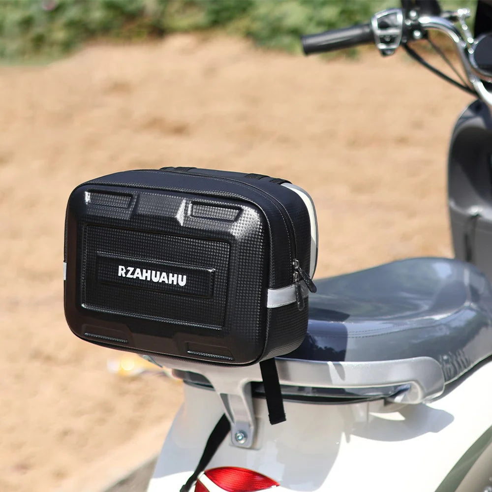 RZAHUAHU 7L Electric Bicycle Rear Bag Waterproof Hard Shell Storage Bag, Size S - 4