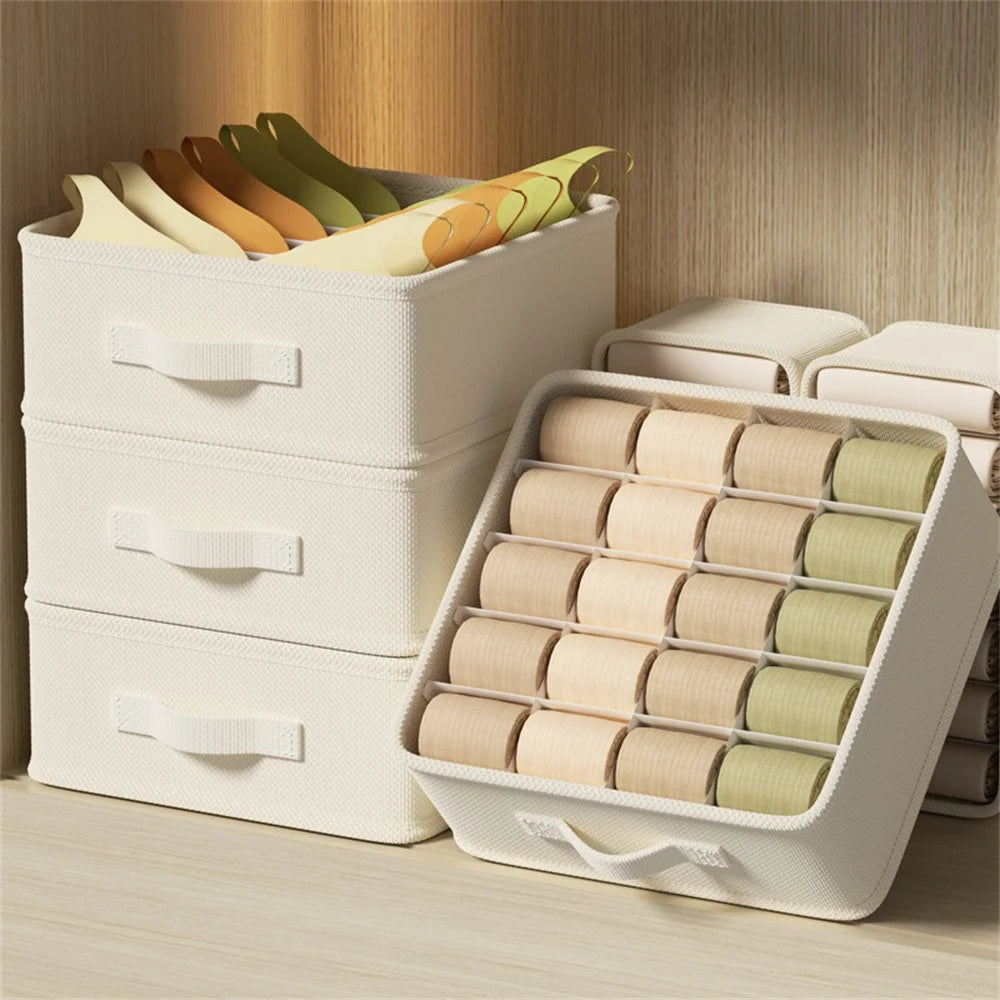 6 Compartments Drawer Storage Box for Bedroom Space Saving Foldable Underwear Organizer, 32 x 32 x 11cm - 3