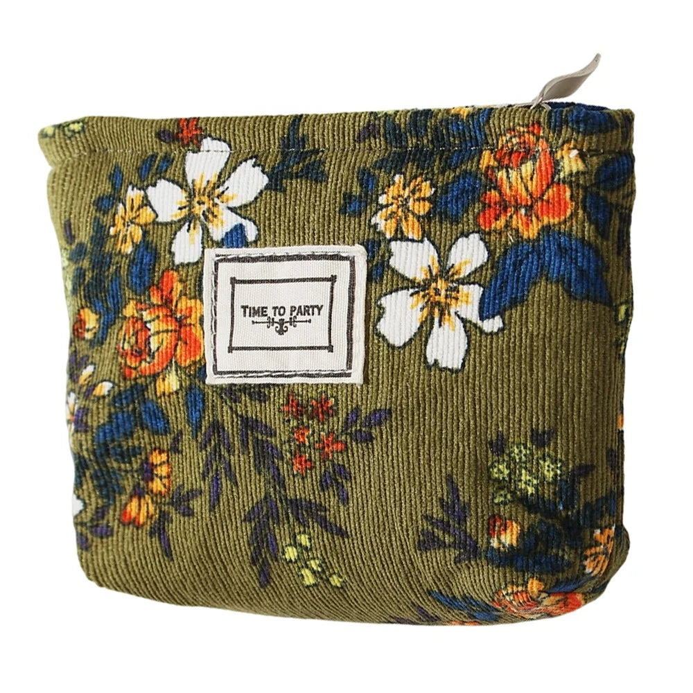 Small Size 11x10x4cm Embossed Floral Makeup Bag Portable Travel Toiletry Organizer Cosmetic Pouch - Green / Flower - 1