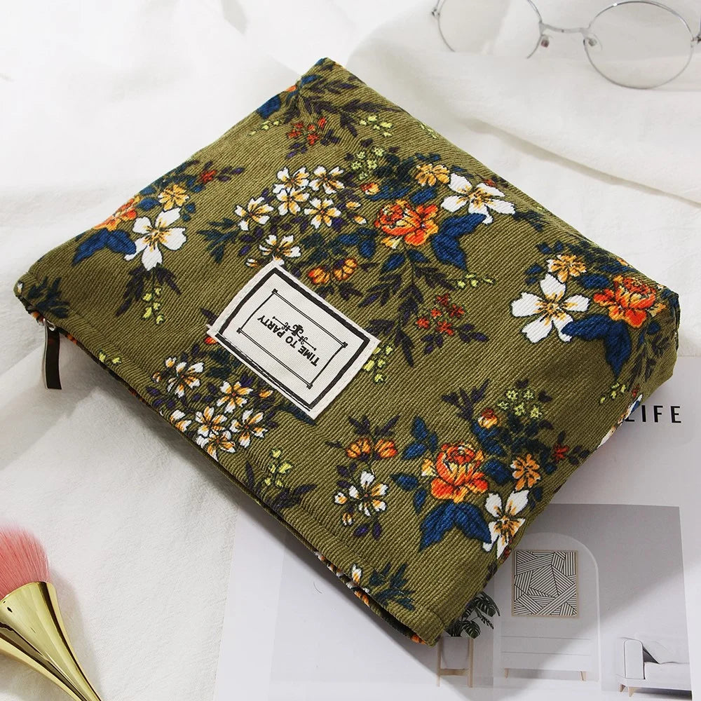 Large Size 20x17x5cm Embossed Floral Makeup Bag Portable Travel Toiletry Organizer Cosmetic Pouch - Green / Flower - 7