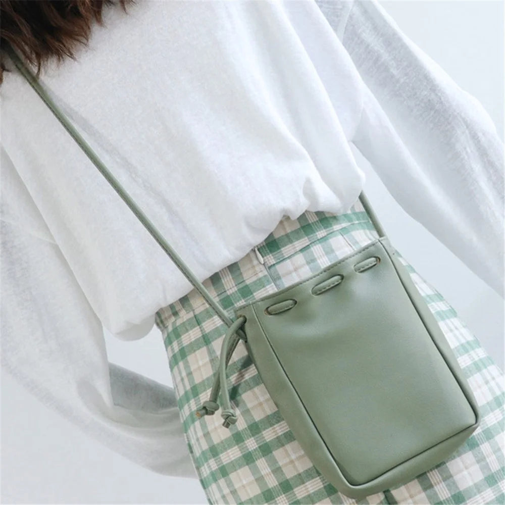 Mini Phone Crossbody Bag Shoulder Bag Smartphone Carry Pouch Daypack with Drawstring Closure - Green - 2