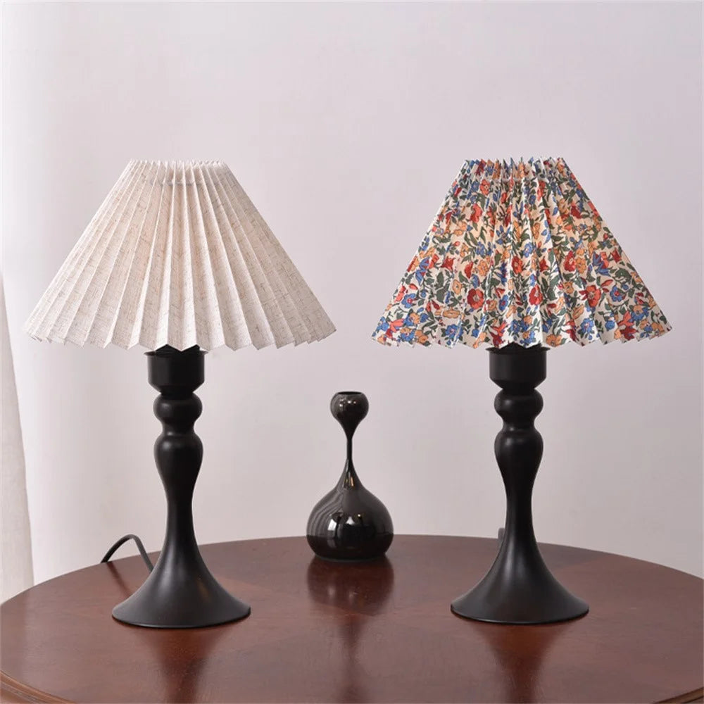 12W Pleated Bedside Lamp 3 Level Dimmable Nordic Table Lamp Flicker-Free Eye-Care Decor Light with Iron Base for Home - EU Plug - Flax Lampshade - 6