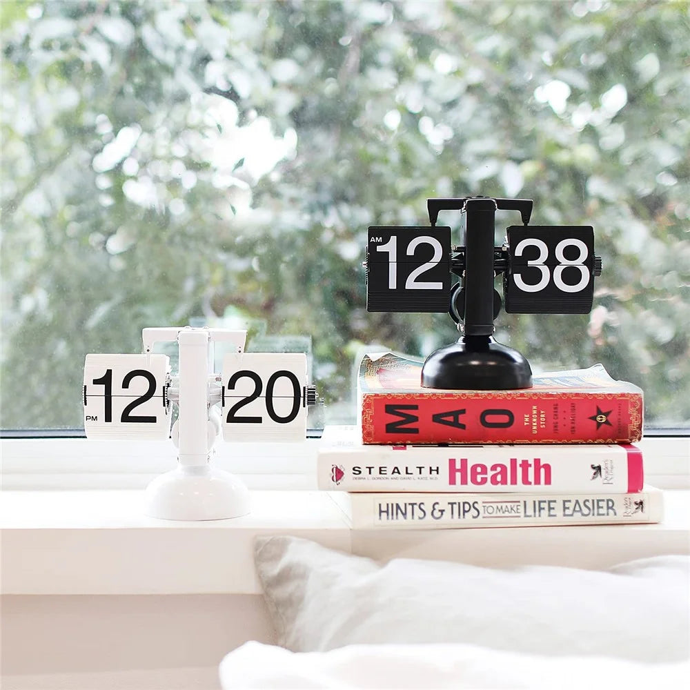 Automatic Flip Clock Retro Simple Home Living Room Table Clock Single Foot Stainless Steel Quartz Movement Flip Clock - White - 5