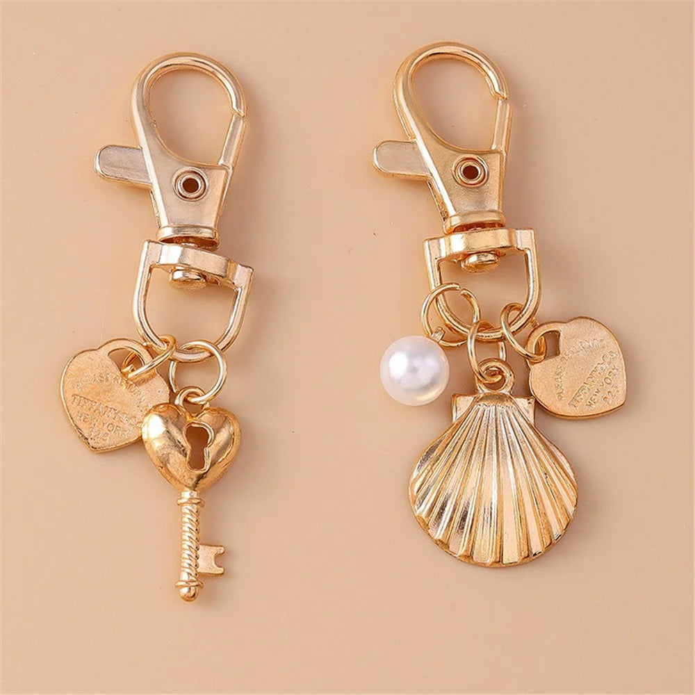 Romantic Heart and Key / Shell Pendant Electroplated Zinc Alloy Key Chain Backpack Keyring - Heart and Key - 3