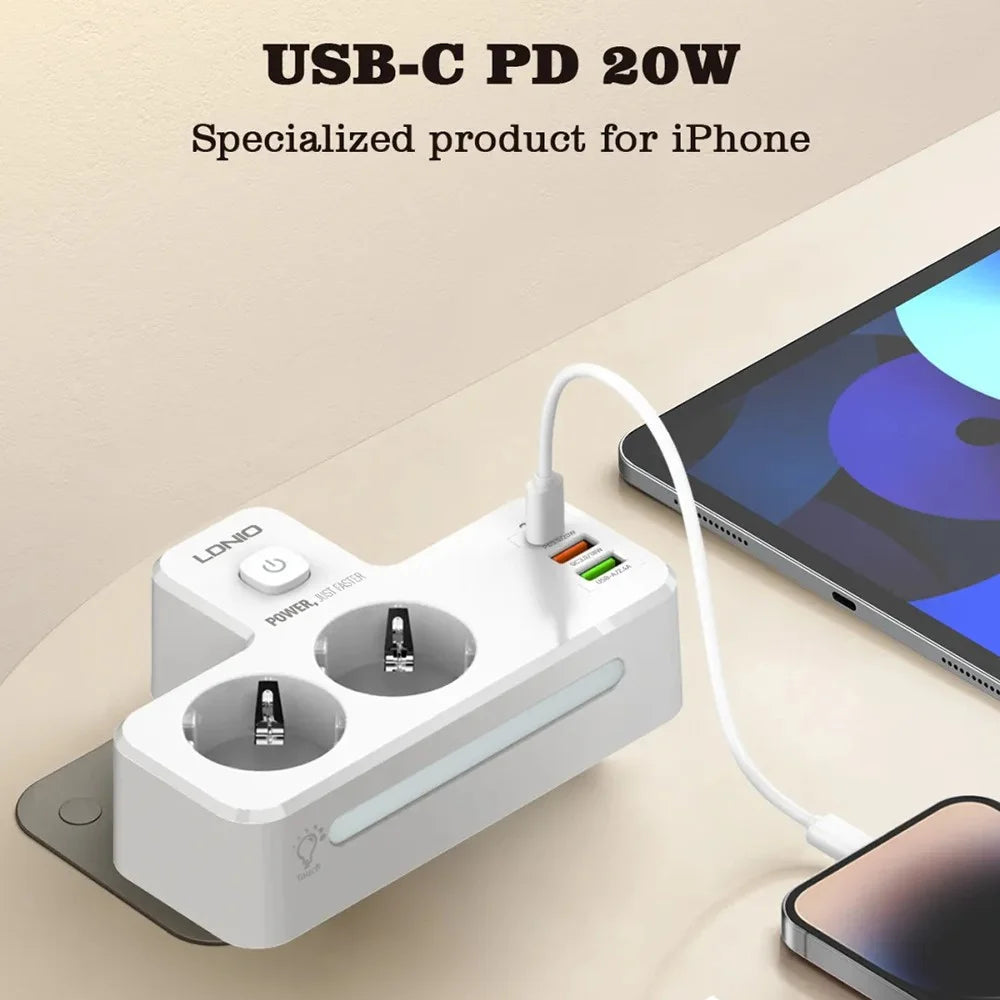 LDNIO SE2337 20W PD Fast Charging Power Strip 2 AC Outlets 3 USB Ports Wall Plug Design Charging Station Power Socket with Night Light - White / EU Plug - 3