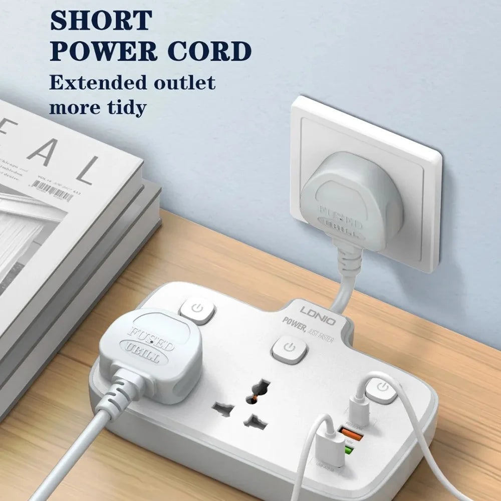 LDNIO SC2413 20W Power Strip 2500W 2 AC Outlets 4 USB Ports PD Fast Charging Extension Power Socket - White / EU Plug - 6