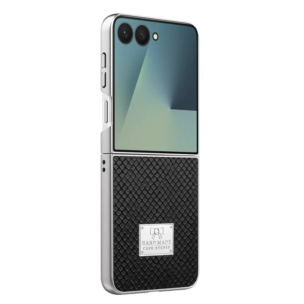 For Samsung Galaxy Z Flip7 5G Case Snake Pattern Leather + PC Anti-fingerprint Phone Cover - Black - 2