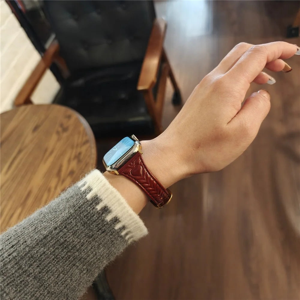 Watch Band For Apple Watch Ultra 3 2 1 49mm / Series 11 10 46mm / 9 8 7 45mm / SE3 SE2 SE 6 5 4 44mm / 3 2 1 42mm Heart Pattern Embossed Genuine Leather Strap - Wine Red - 5