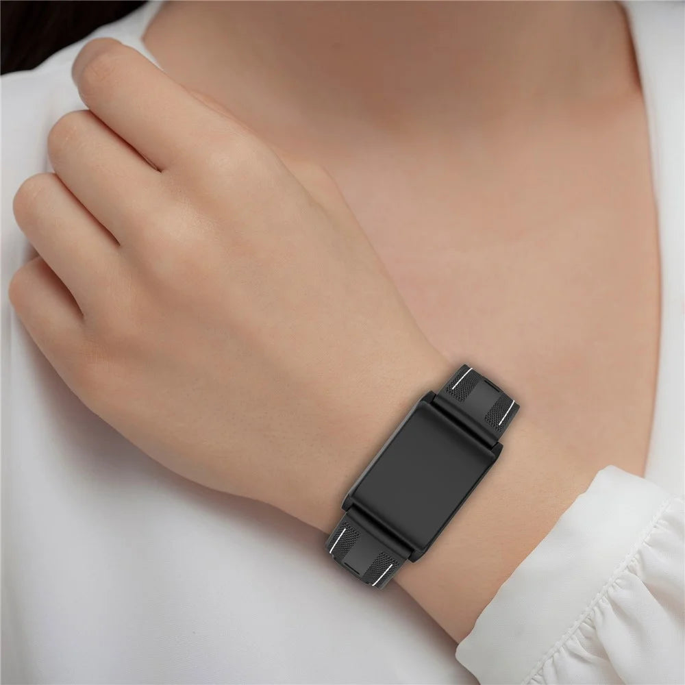 For WHOOP WHOOP 5.0 / 5.0 LIFE MG / 5.0 Peak / 5.0 One / 4.0 / 3.0 Fitness Tracker Wrist Strap Silicone Nylon Band with Protective Case - Black - 5