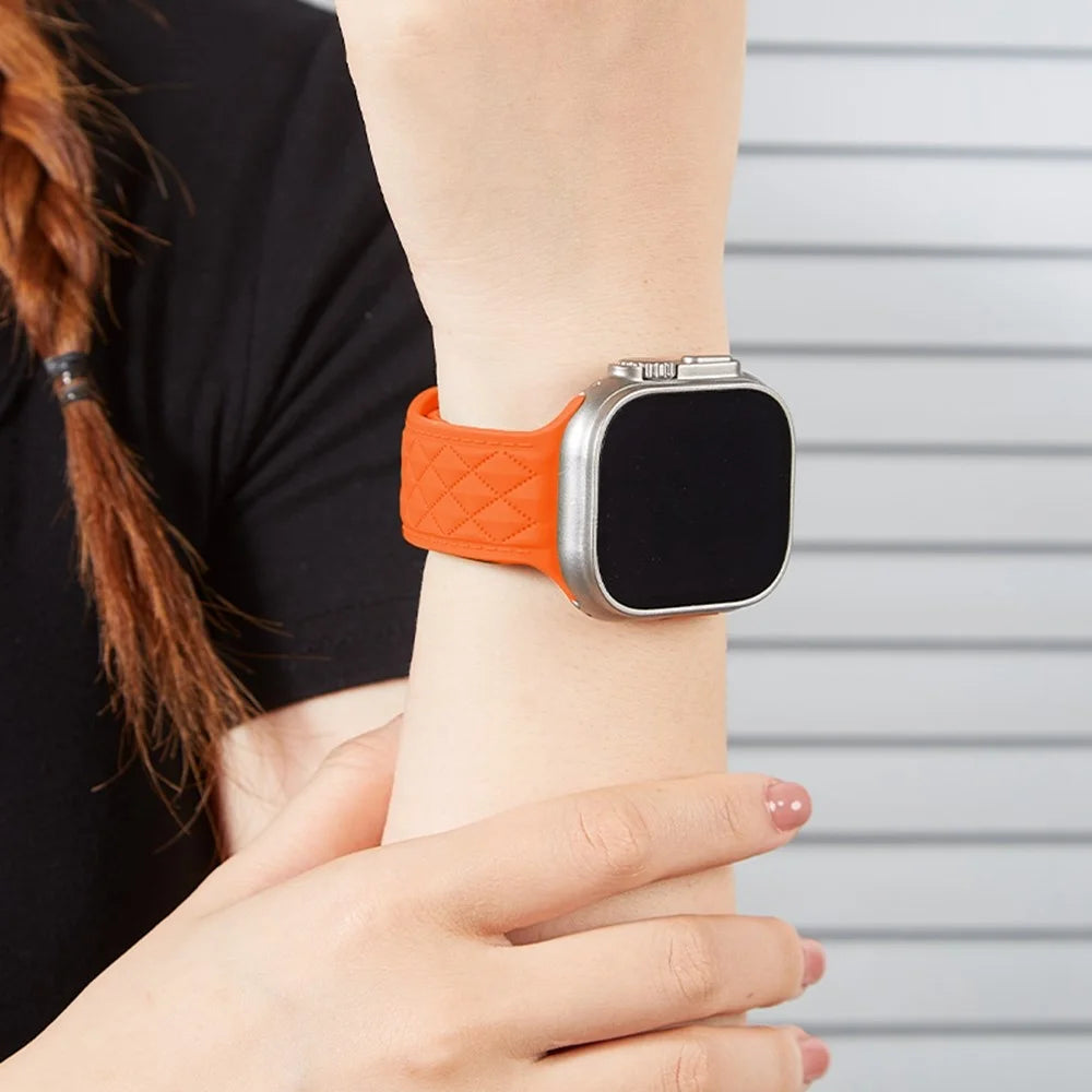 Silicone Band for Apple Watch Series 11 10 42mm / 9 8 7 41mm / SE3 SE2 SE 6 5 4 40mm / 3 2 1 38mm Rhombus Design Watch Strap - Orange - 3