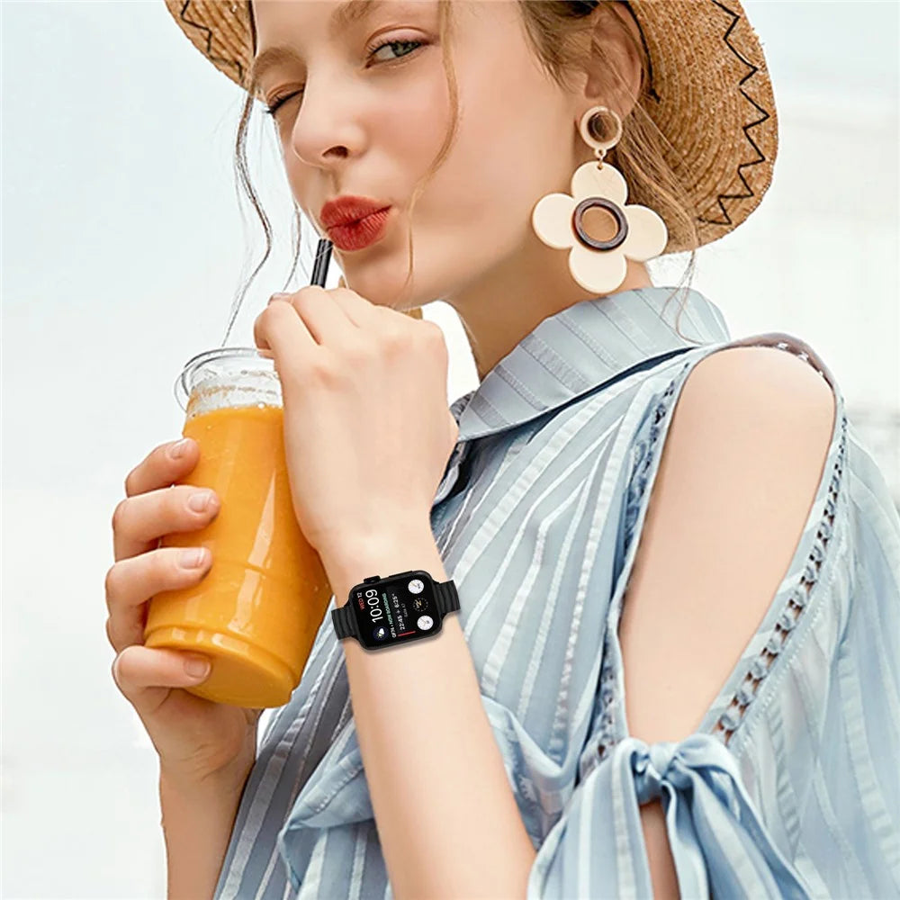 Bat Design Black Watch Strap for Apple Watch Ultra 3 2 1 49mm / Series 11 10 46mm / 9 8 7 45mm / SE3 SE2 SE 6 5 4 44mm / 3 2 1 42mm Stainless Steel Adjustable Band with Folding Clasp - 4