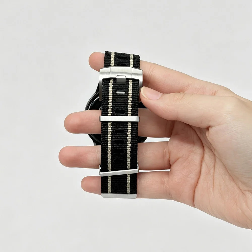 22mm Nylon Strap for Oppo Watch 4 Pro / X3 / X2 / X Breathable Replacement Wristband - Black / White - 4