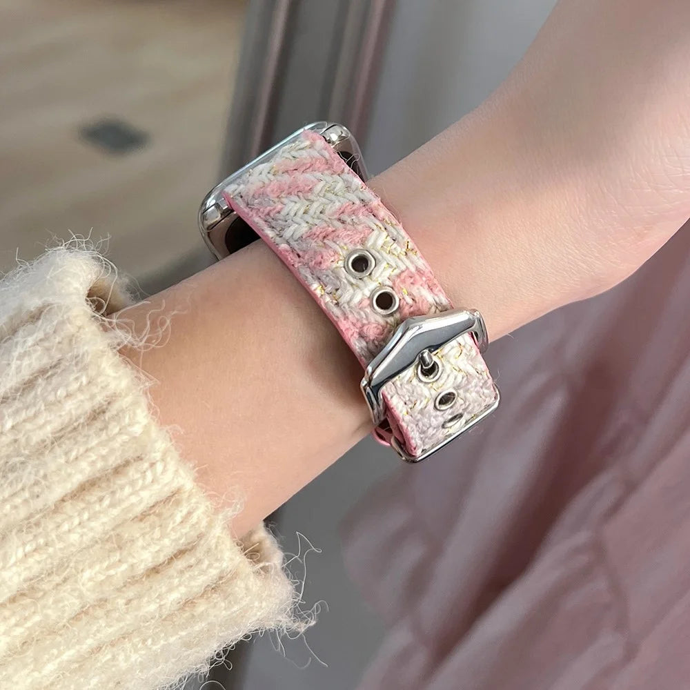 For Apple Watch Series 11 10 42mm / 9 8 7 41mm / SE3 SE2 SE 6 5 4 40mm / 3 2 1 38mm Watch Band Woolen+Leather Strap - Pink+White - 6