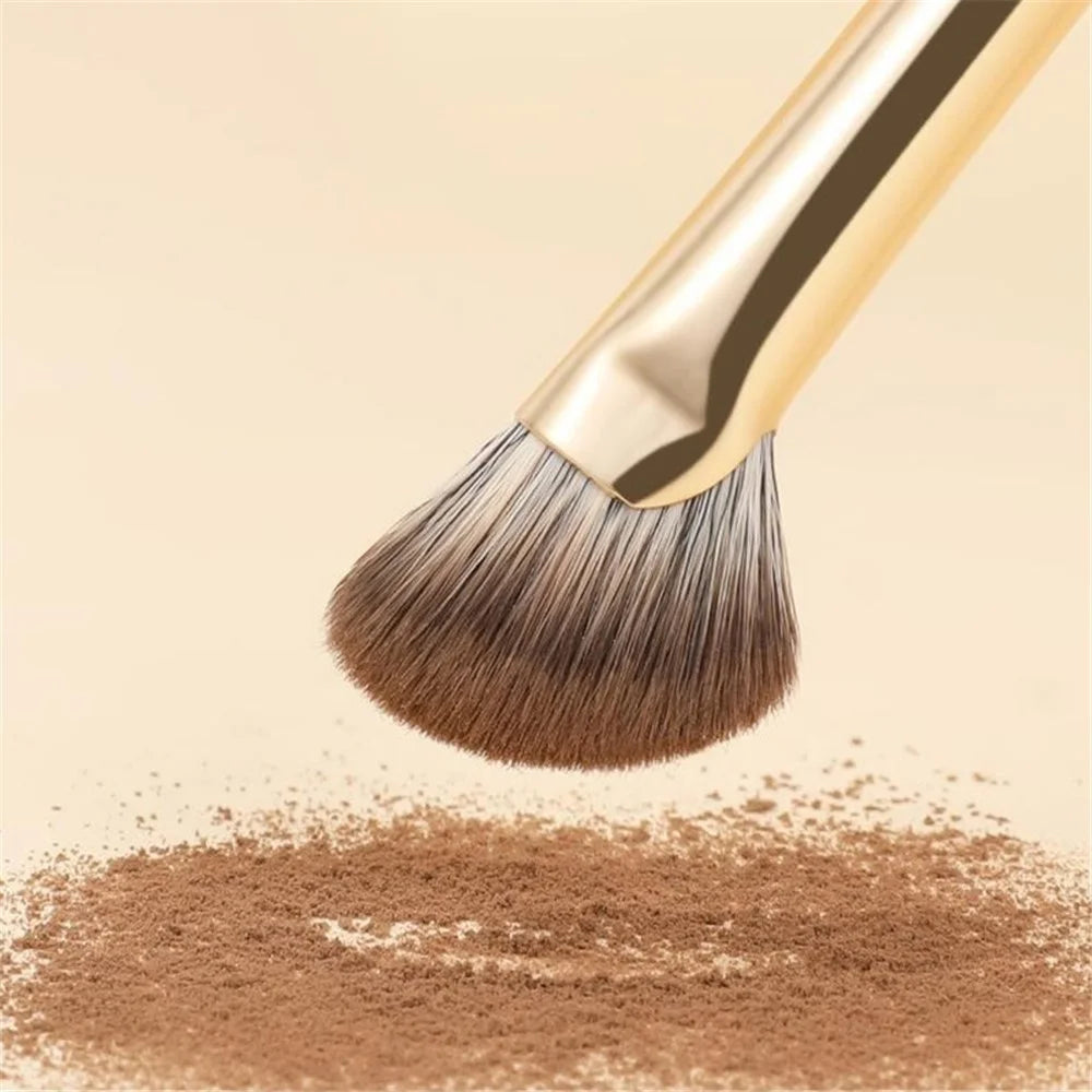 8Pcs / Set Eyeshadow Brush Set Soft Fiber Eye Makeup Brushes with Storage Bag - 3