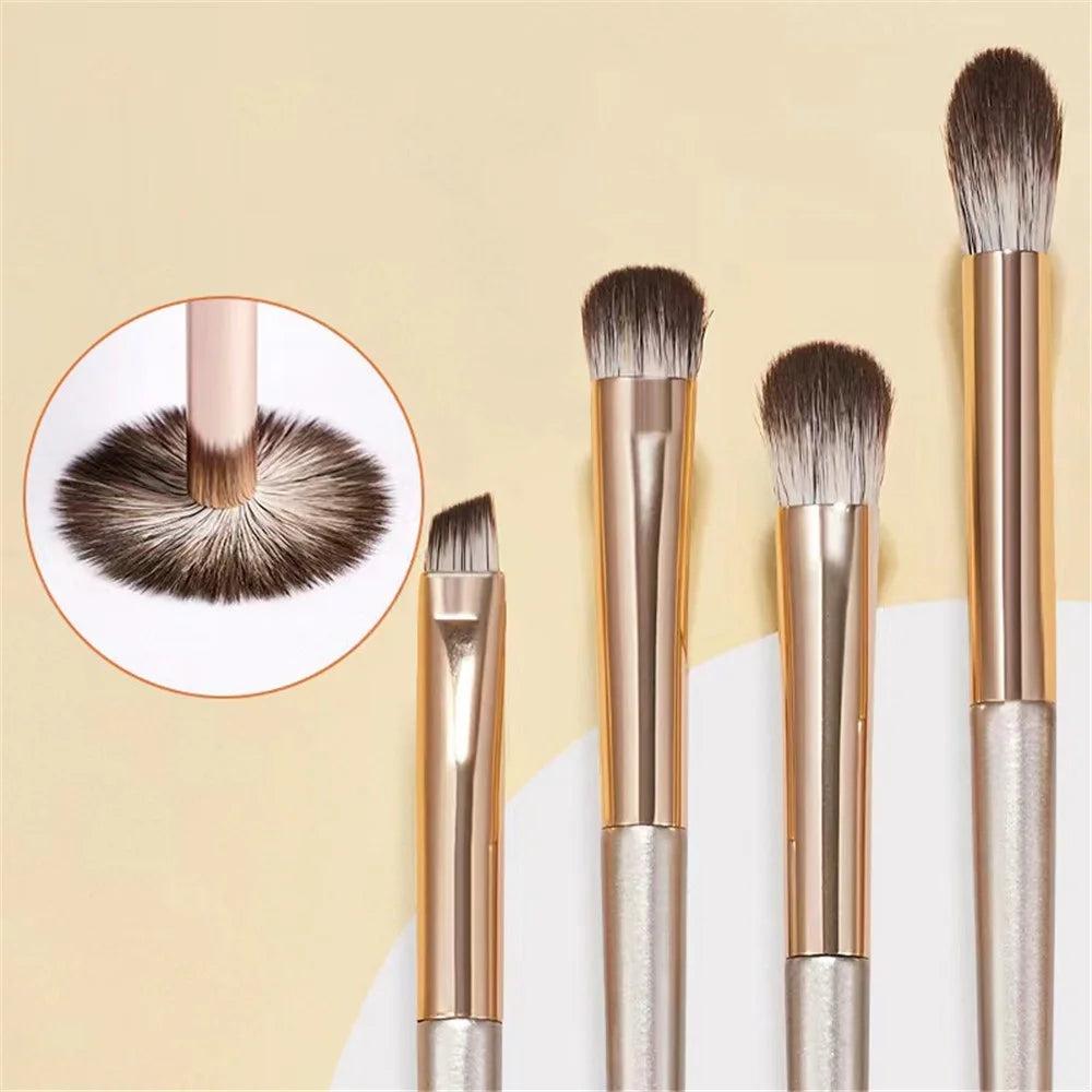 8Pcs / Set Eyeshadow Brush Set Soft Fiber Eye Makeup Brushes with Storage Bag - 7
