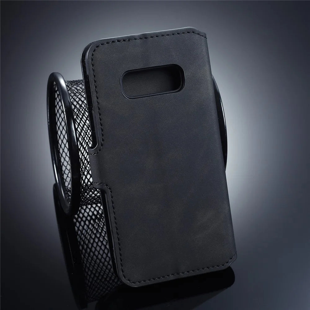 DG.MING Retro Style Wallet Leather Stand Case for Samsung Galaxy S10e - Black - 2