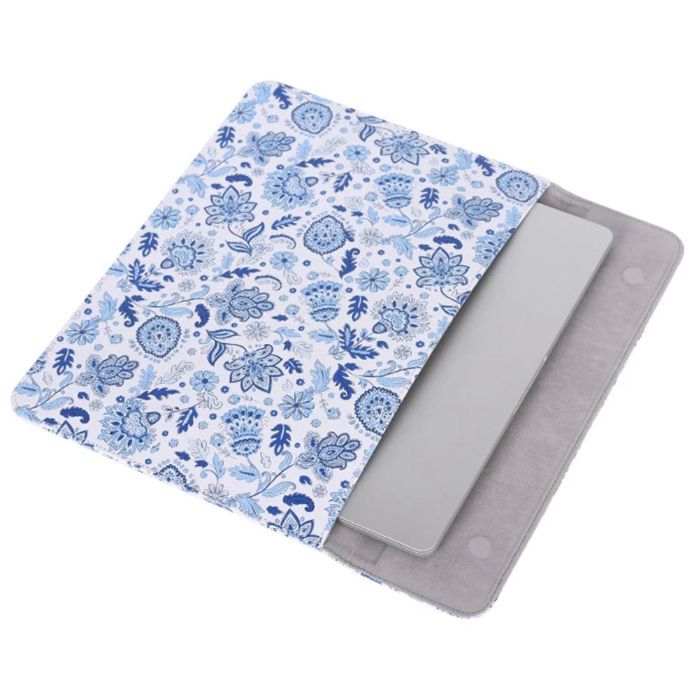 CANVASARTISAN E54-T0111 13-inch Anti-scratch Laptop Sleeve Light Blue Flower Pattern Magnetic Flap Envelope Notebook Carrying Case + Small Bag - 4