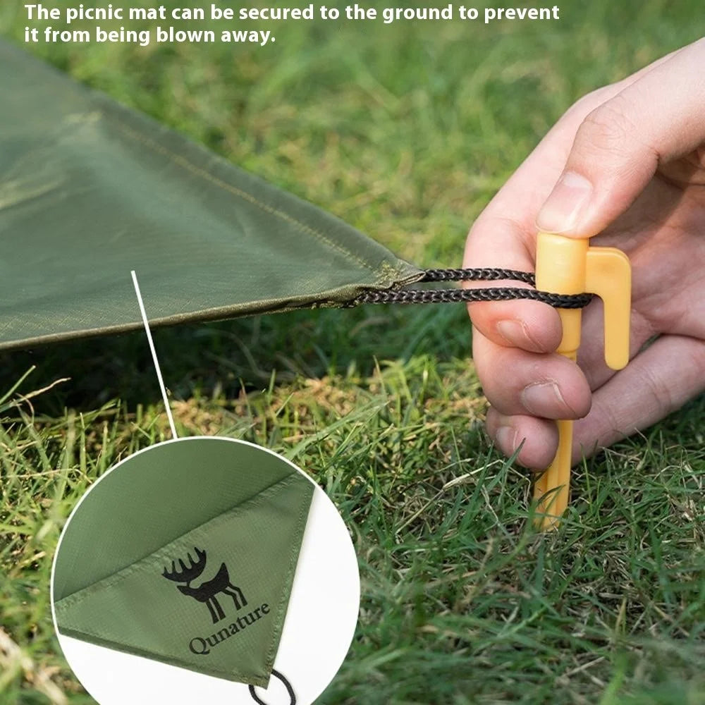 QUNATURE 600073 Portable Outdoor Picnic Blanket 210T Polyester Taffeta Ground Mat with 4 Stakes and Storage Bag - Olive Green - 6