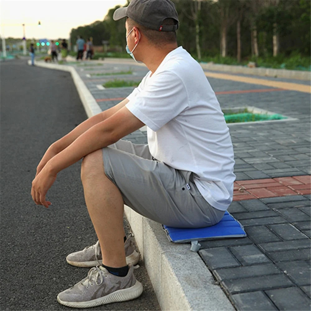 Four-fold Camping Sitting Pad EPE Foam Hiking Seat Pad Folding Silver Coated Seat Pad Outdoor Portable Foam Sitting Mat for Picnic, Backpacking - Blue - 2