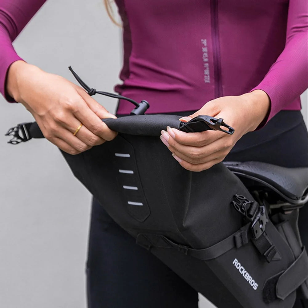 ROCKBROS AS-060 3L Bike Bag Waterproof Saddle Bag Cycling Foldable Tail Rear Bag - 4