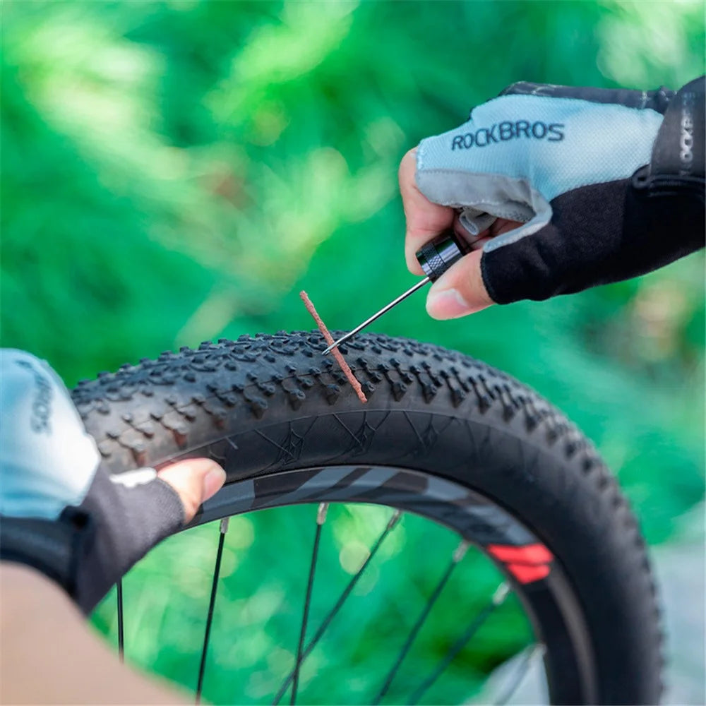 ROCKBROS VVT-1PULS Portable Bicycle Tubeless Tire Repair Kit Pin Rubber Strip Tool with Storage Case - 5