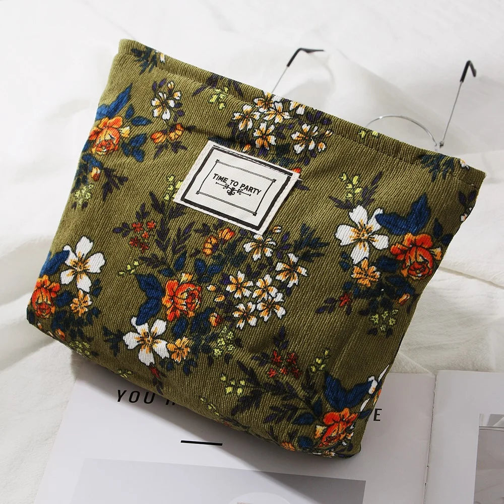 Large Size 20x17x5cm Embossed Floral Makeup Bag Portable Travel Toiletry Organizer Cosmetic Pouch - Green  /  Flower - 5