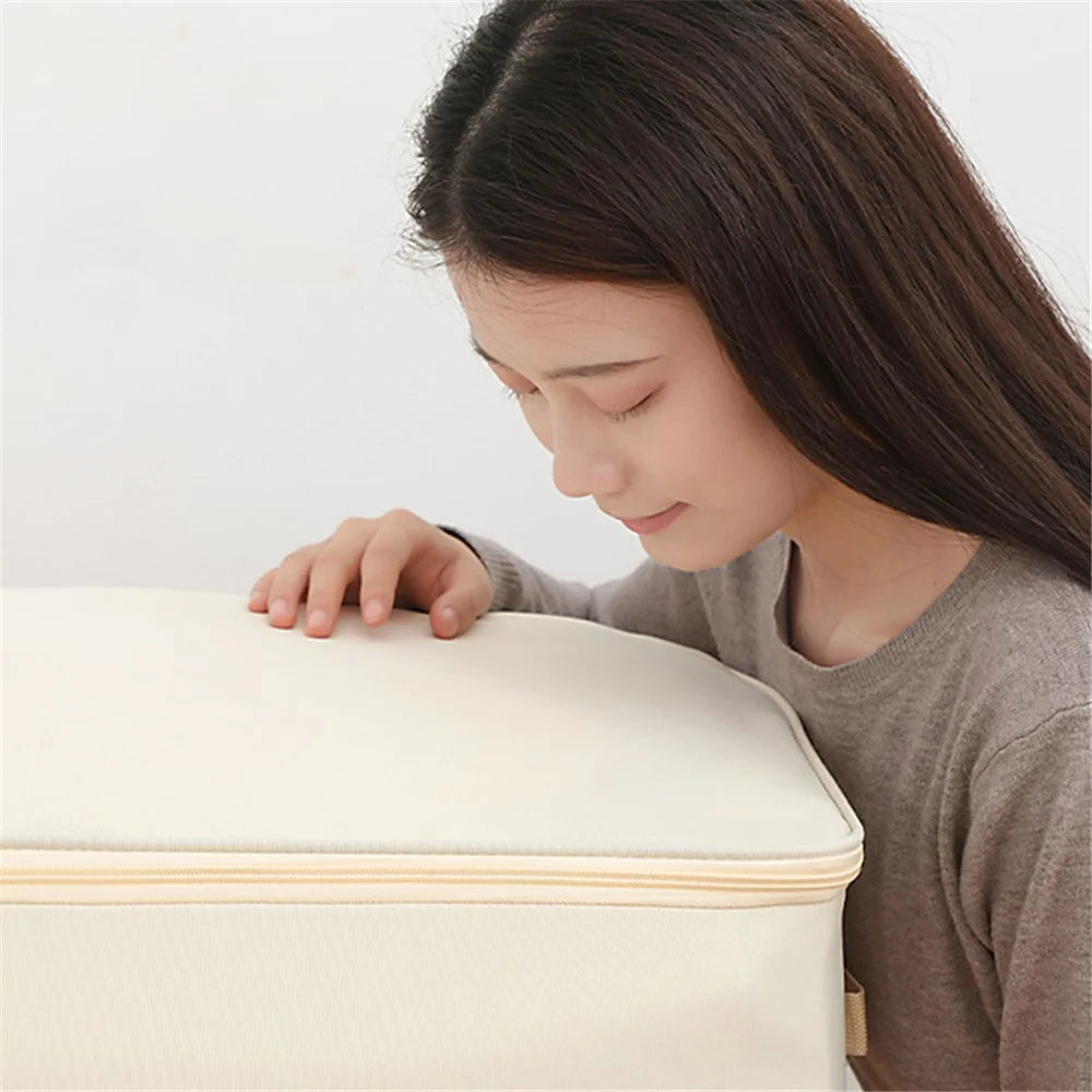 MOHO&HOME MDJ-618012 Quilt Blanket Closet Organizer 600D Oxford Cloth Storage Bag - Lengthened Type / Beige - 2