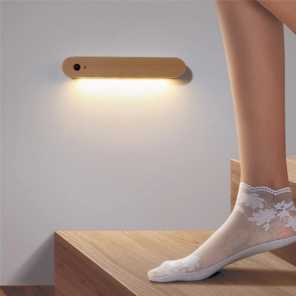 NO-HB012 Rechargeable Wooden Sensor Night Light LED Bedroom Wall Night Lamp Magnetic Key Holder Cabinet Door Hanging Lamp - 2
