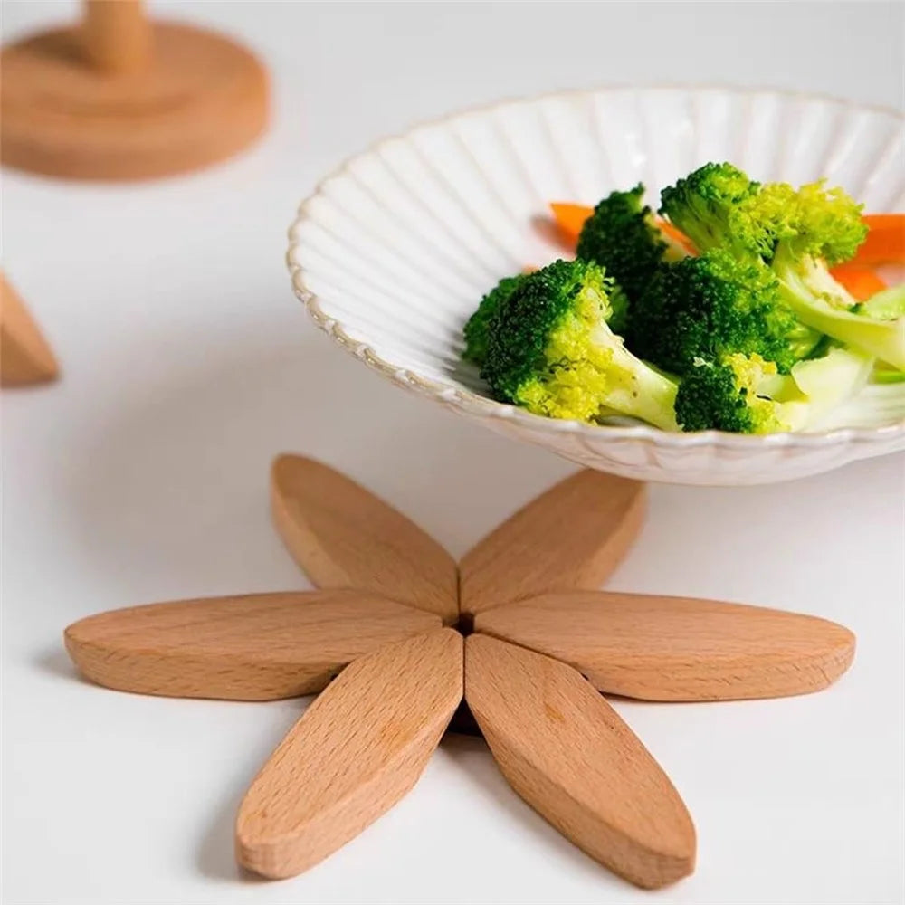 Wooden Hot Dish Insulation Pad 4Pcs Tree Shaped Coaster Set Hot Pots and Pans Insulation Mat - Wood Color - 2