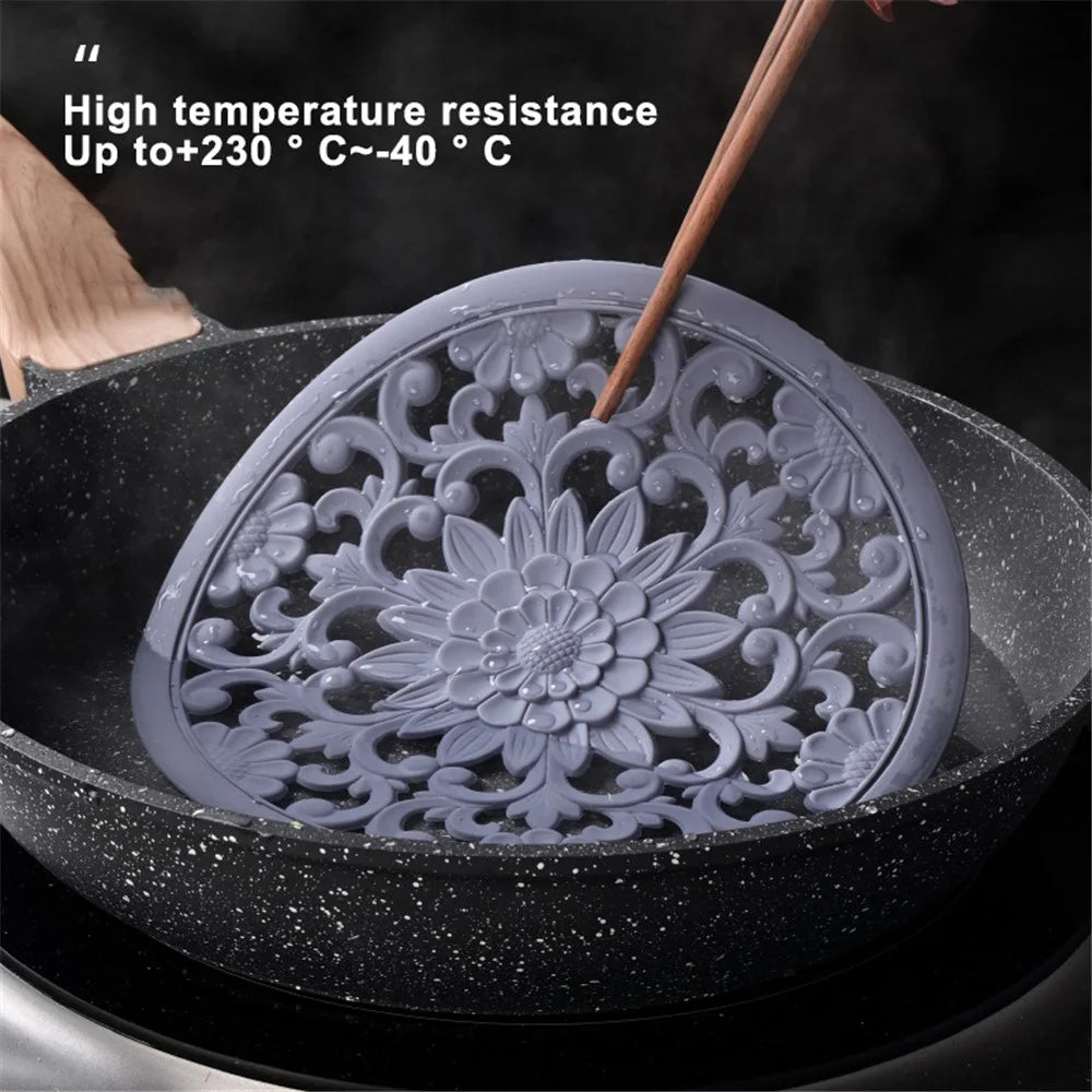 3Pcs 20*20cm Heat Insulation Placemat Chinese Hollow Carving Cup Mat Silicone Coaster - Grey - 2