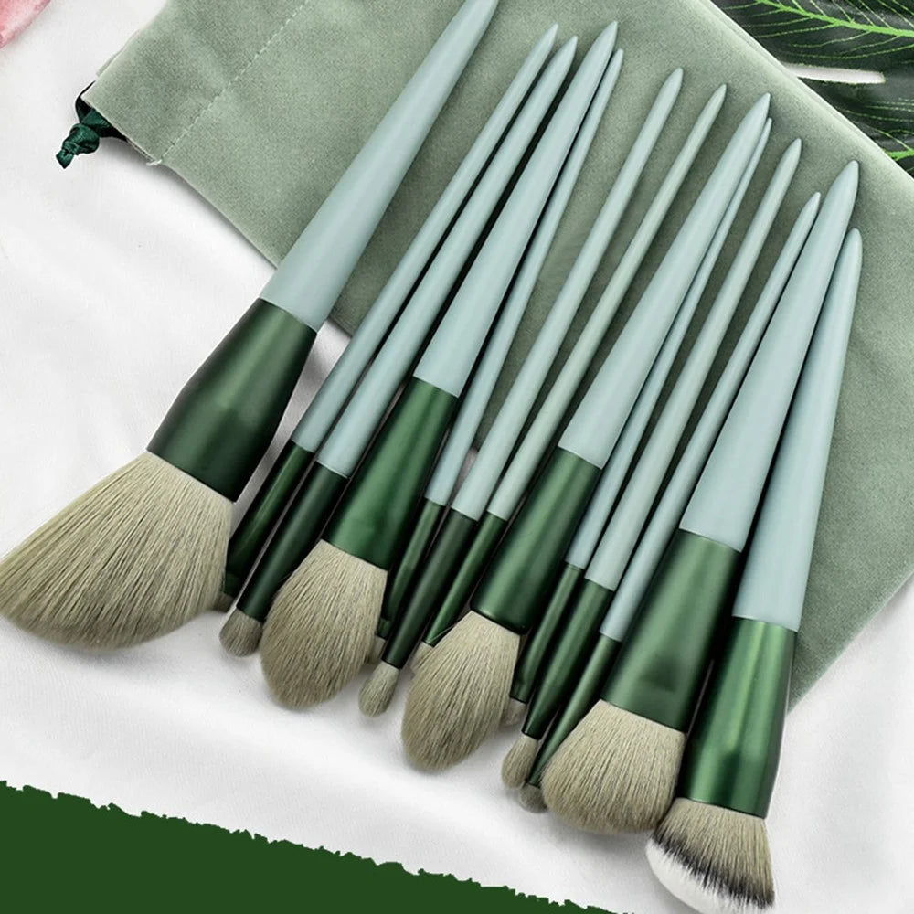 13Pcs Makeup Brush Set Cosmetic Brushes Soft Fiber Foundation / Contour / Blending Tools with Velvet Pouch - Green - 2