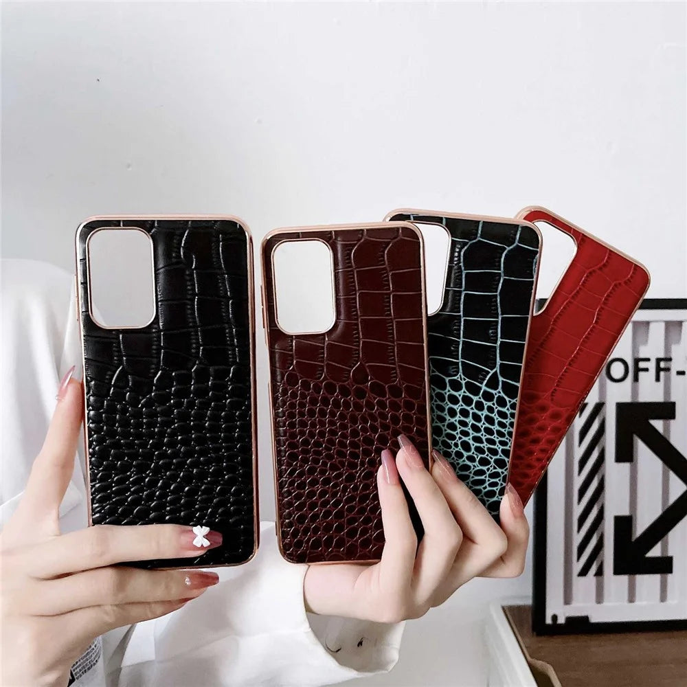 Gold Crocodile Series for Samsung Galaxy A73 5G Genuine Cowhide Leather Coated TPU+PC Case Electroplating Phone Cover - Black - 4