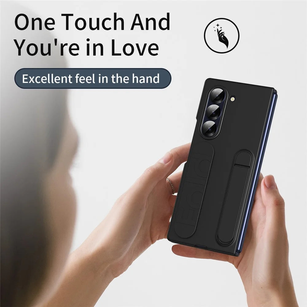 For Samsung Galaxy Z Fold6 5G Case Kickstand Wristband PC+Silicone Phone Cover - Black - 5