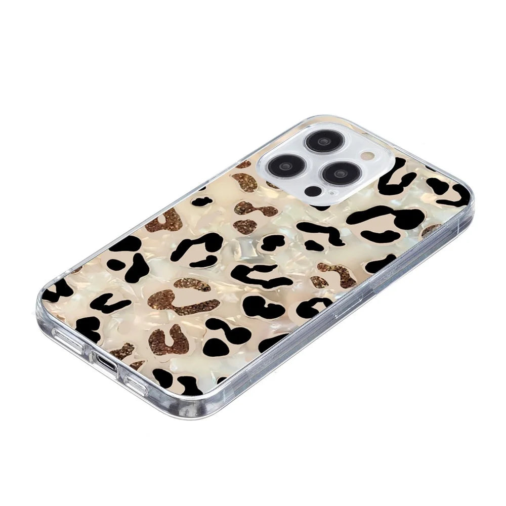 For iPhone 16 Pro Max Case Pattern Printing Shockproof Soft TPU Phone Cover - Leopard Print - 4