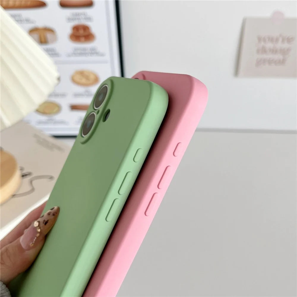 For iPhone 16 Plus Phone Back Case Scratch Resistant Silicone Mobile Cover - Black - 5