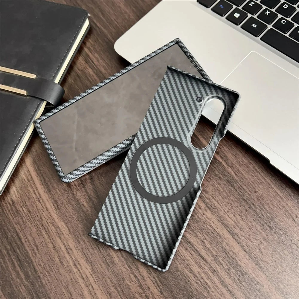For Samsung Galaxy Z Fold6 5G Magnetic Case Carbon Fiber Texture PC Phone Cover with Screen Protector - Black - 4