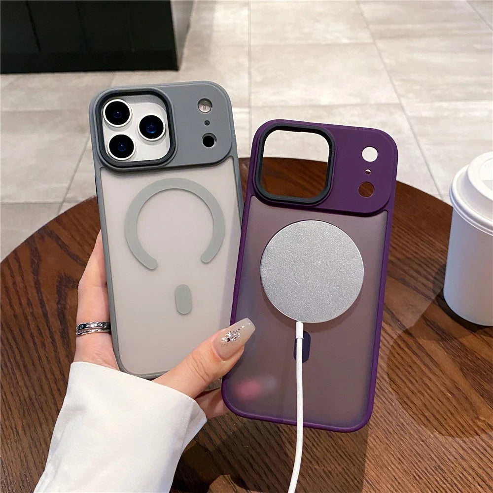 For iPhone 17 Pro Case Compatible with MagSafe Skin-Touch Matte Anti-Drop TPU + PC Phone Cover - Green - 4