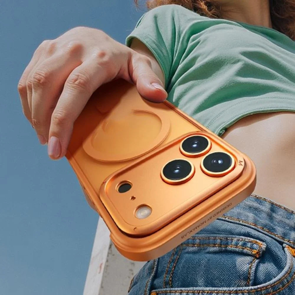 MOMAX MAAP25 For iPhone 17 Pro Max Magnetic Case Airbag Shockproof PC + TPU Clear Phone Cover - Orange - 4