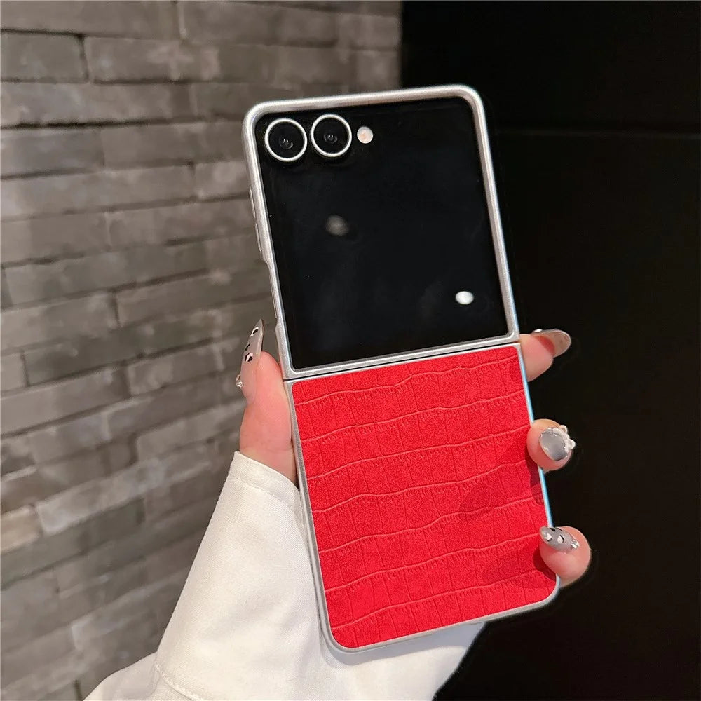 For Samsung Galaxy Z Flip7 5G Case Crocodile Texture PU Leather + PC Protective Phone Cover - Red - 2