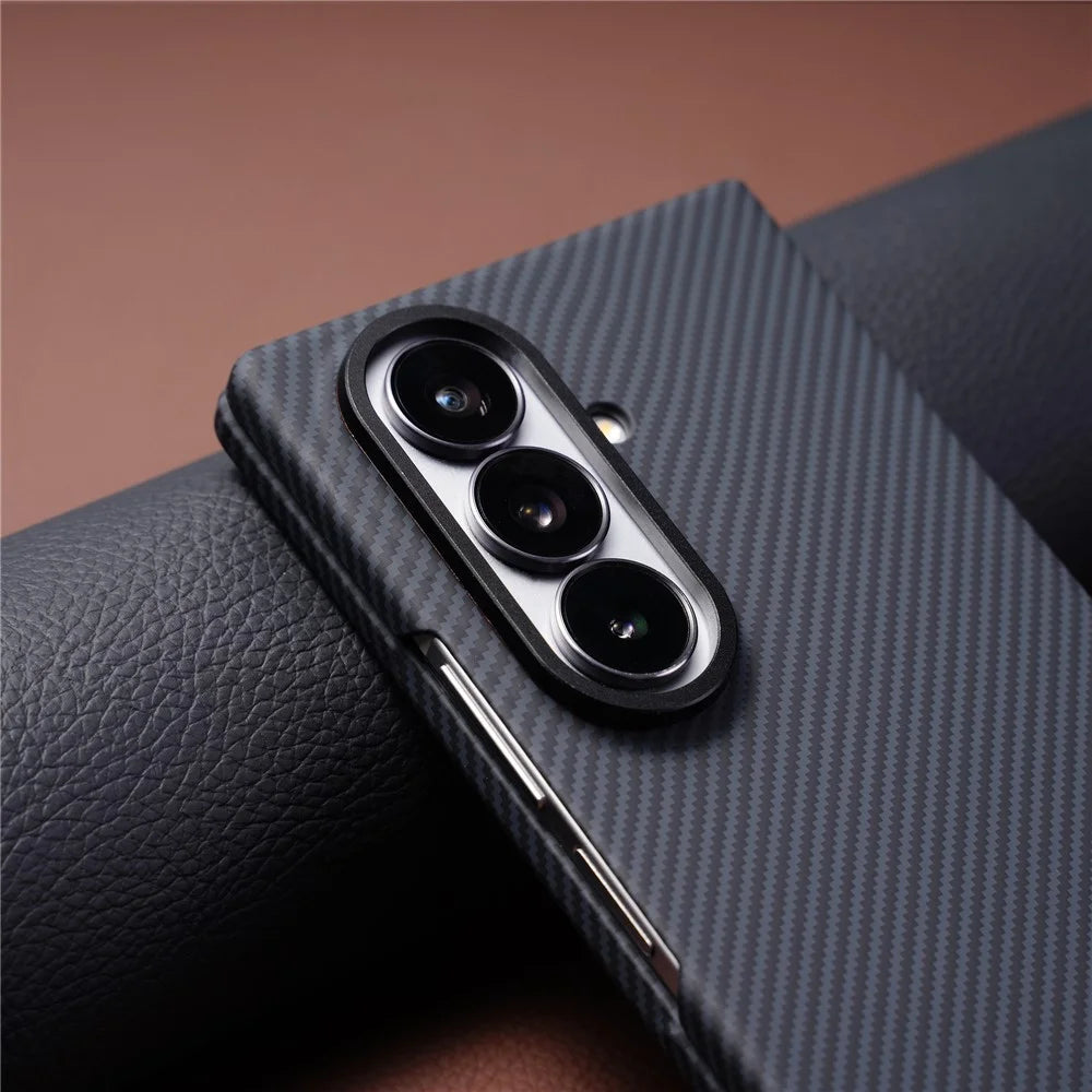 For Samsung Galaxy Z Fold7 5G Magnetic Case Carbon Fiber Texture PC Phone Cover with Tempered Glass Film - Black - 4