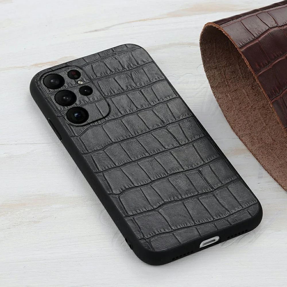 For Samsung Galaxy S23 Ultra Genuine Leather Crocodile Texture Phone Case Drop-proof Cell Phone Back Cover - Black - 3