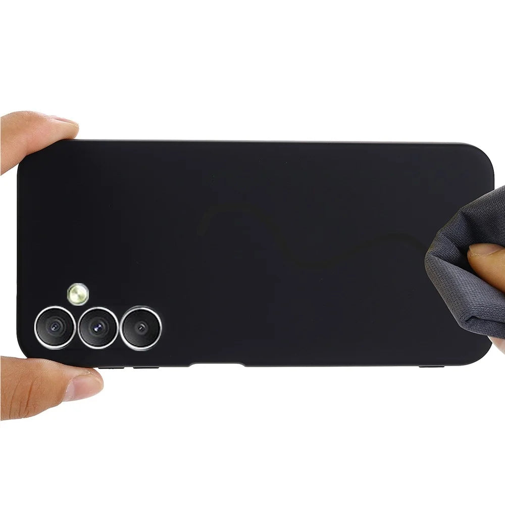 Liquid Silicone Phone Case for Samsung Galaxy F34 5G / M34 5G , Soft Lining Shockproof Phone Cover Shell - Black - 5