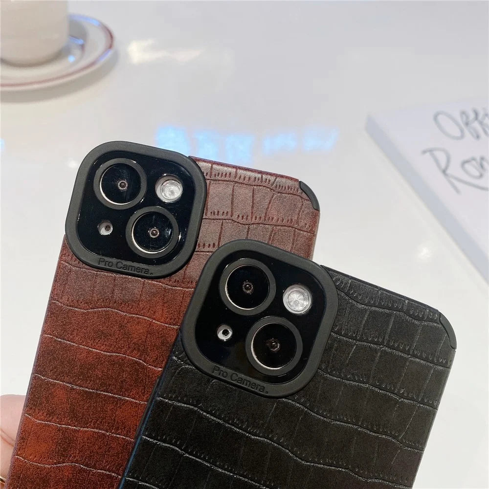 For iPhone 14 Case Crocodile Texture Anti-scratch PU Leather Coated TPU Cell Phone Cover - Red - 7