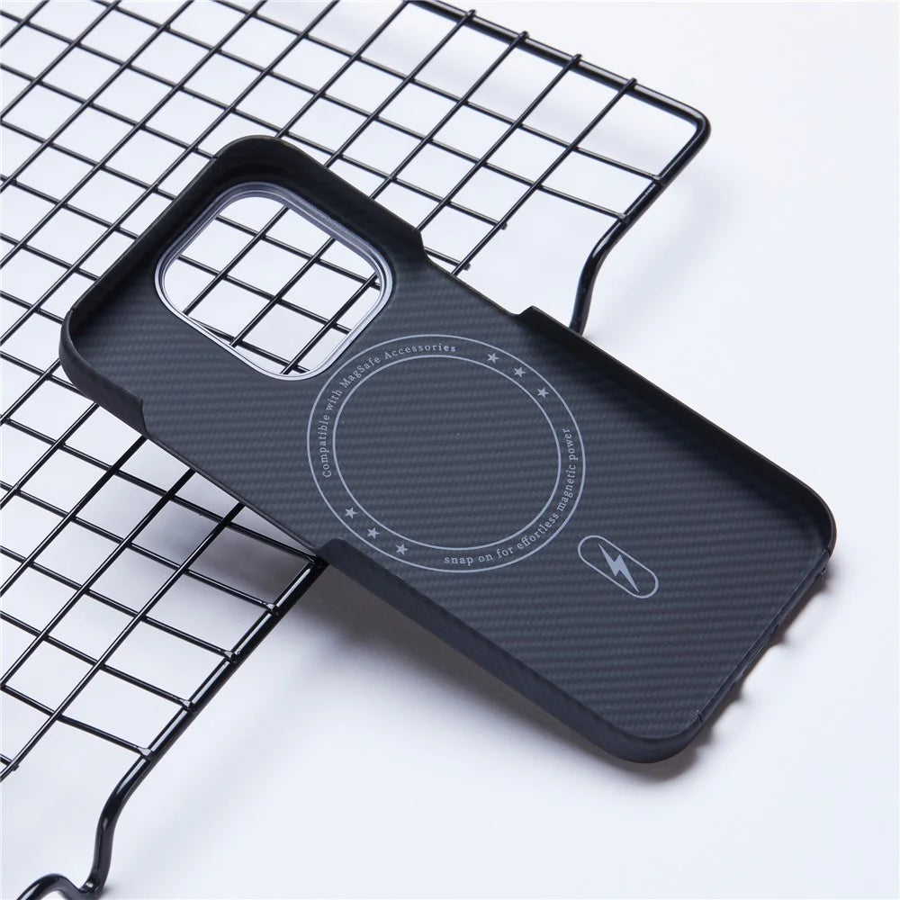 For iPhone 14 Pro Max Aramid Fiber Case 600D Fine Texture Phone Case Compatible with MagSafe - 4
