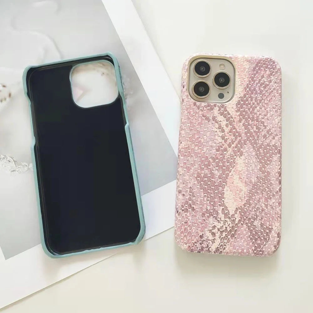 Phone Case for iPhone 13 Pro Max PU Leather+PC Phone Cover with Lacquered Snake Texture - Blackish Green - 2