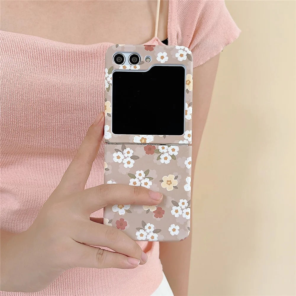 For Samsung Galaxy Z Flip5 5G Glittery Powder Phone Case PC Phone Shell with Long Strap - Flower / Brown - 5