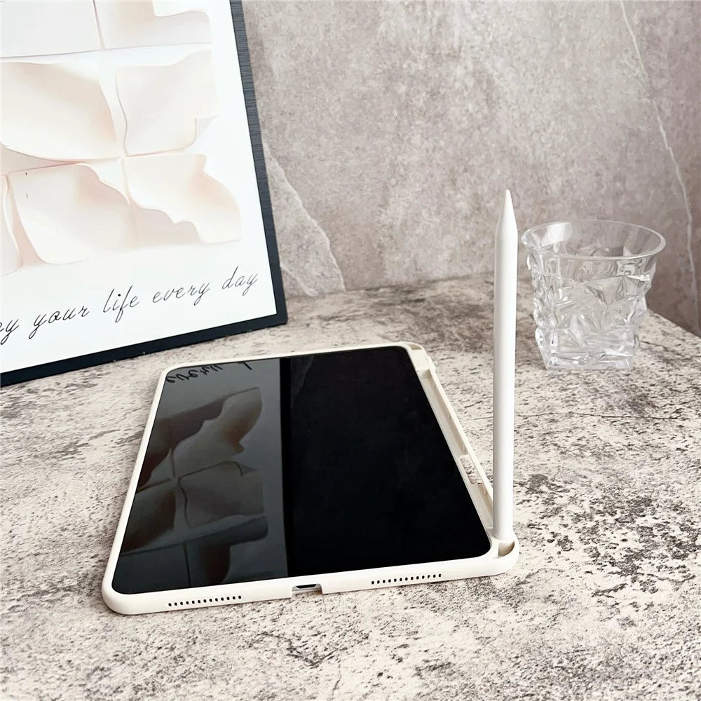Tablet Case For iPad Pro 11 (2022)  /  (2021)  /  (2020) Shockproof Soft TPU Cover with Pencil Holder - White - 7