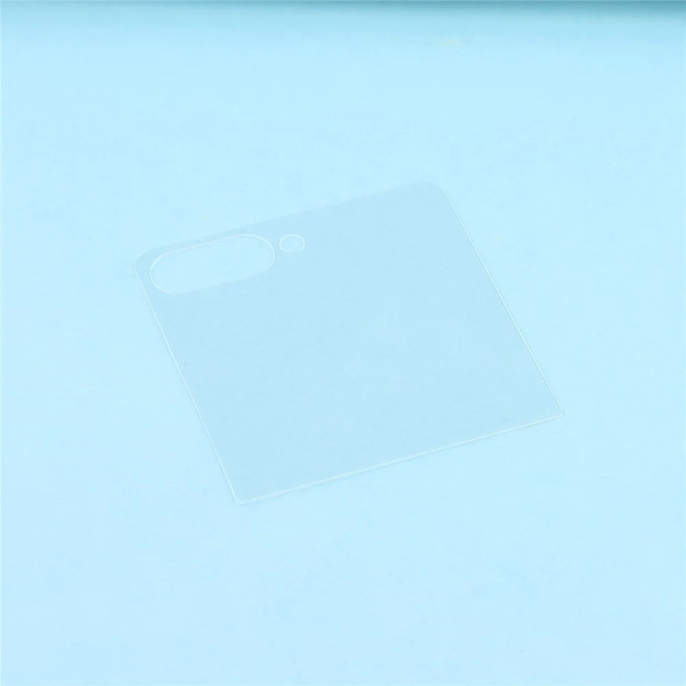 For Samsung Galaxy Z Flip8 Rear Small Screen Protector 2.5D High Aluminium-Silicon Glass Film Electroplated Coating (Not Complete Covering) - Transparent - 5
