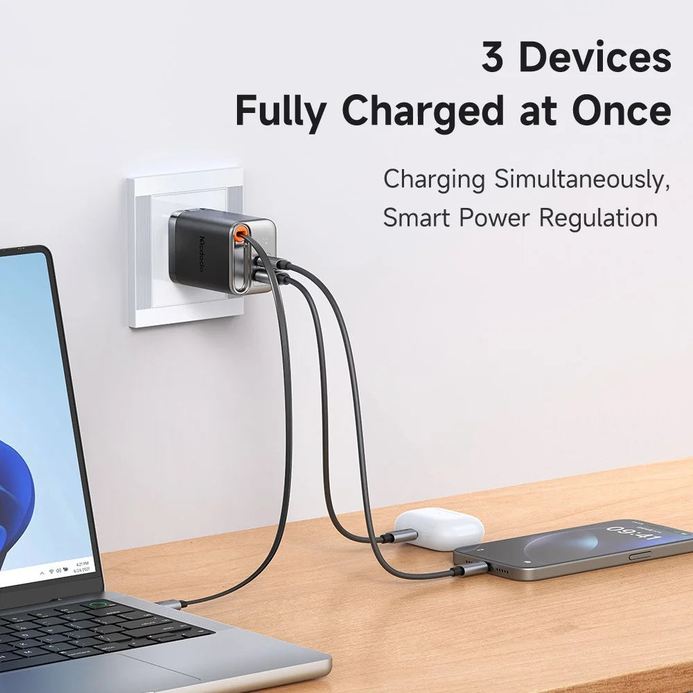 MCDODO CH-411 FreeGo 67W GaN Charger USB-C USB-A Power Adapter with Built-in Retractable Cable, US Plug - Black - 6