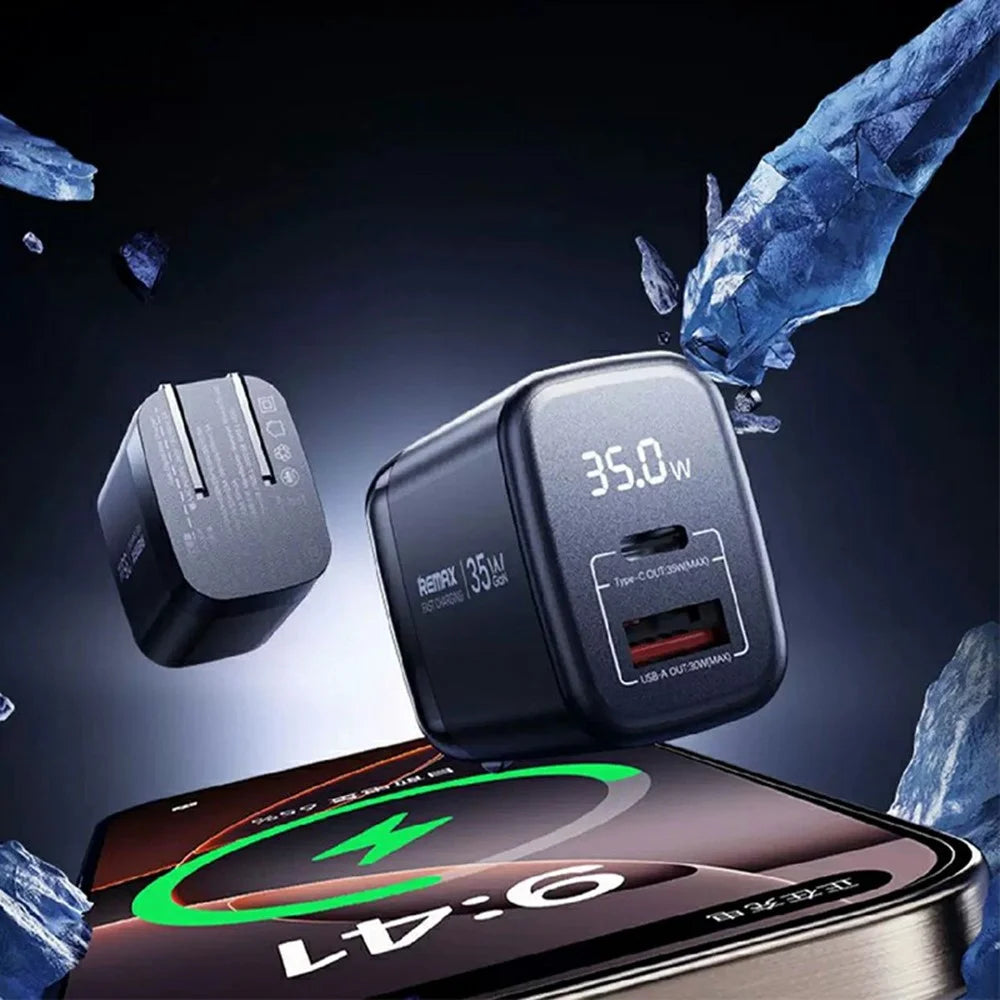 REMAX U2-AC35W GaN Digital Display Fast Charging Adapter 35W Type-C USB-A Charger, UK Plug - Black - 7